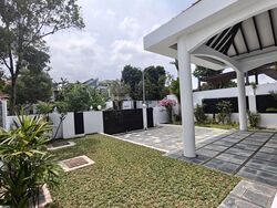 Branksome Road (D15), Detached #610646501